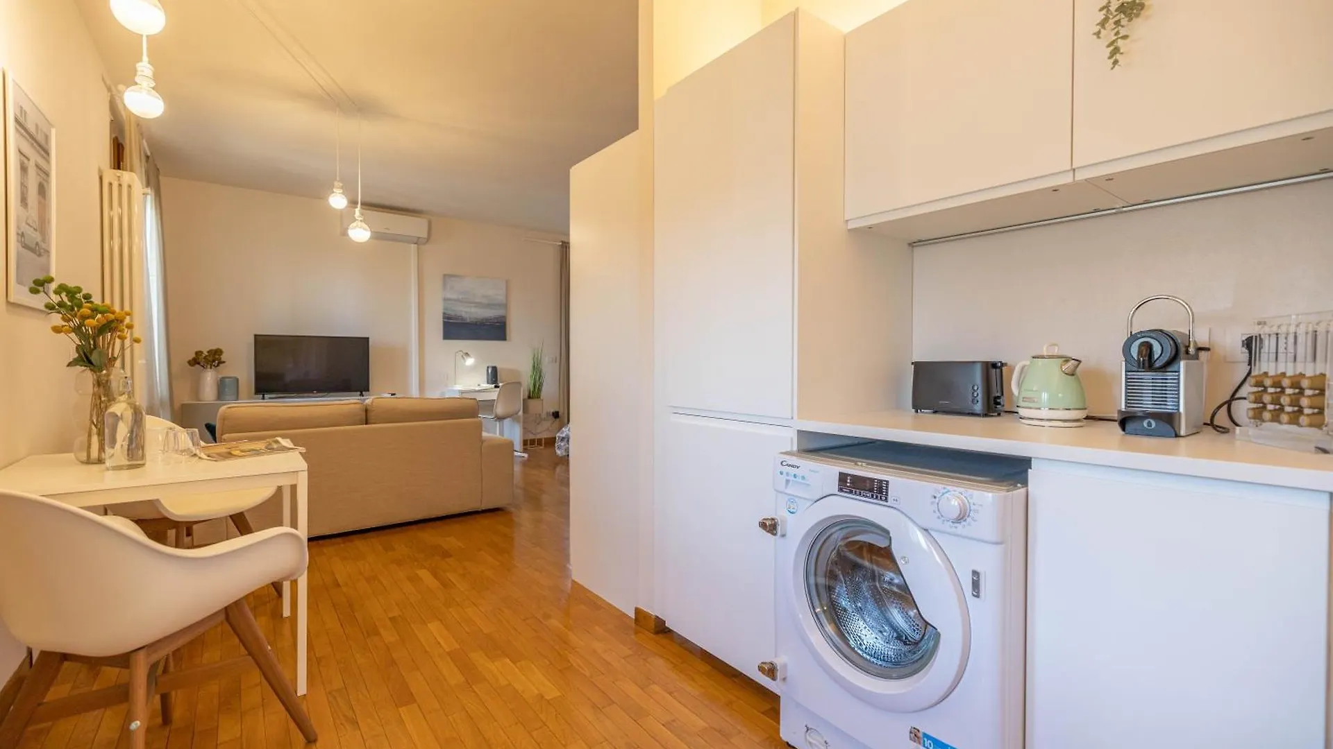 Appartamento Comforthouse Luxury Wifi Netflix Balcony Ravenna